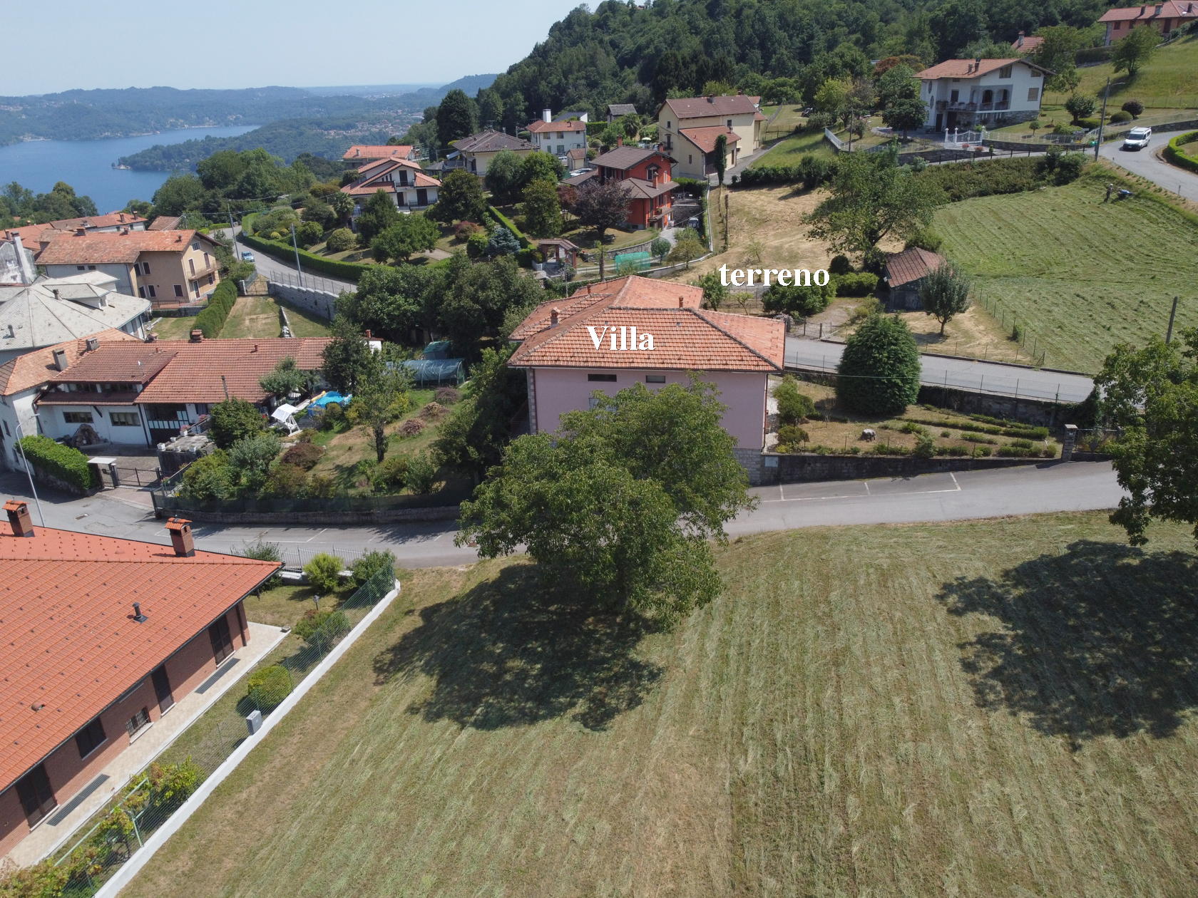 1 - Madonna del Sasso – Lago d'Orta, Villa singola con giardino Madonna del Sasso